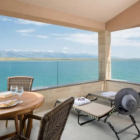 In With Sea View, Terrace, Air Conditioning, Wi-fi 아파트 *