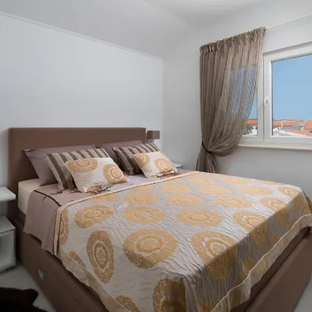 In With Sea View, Terrace, Air Conditioning, Wi-fi Appartement *